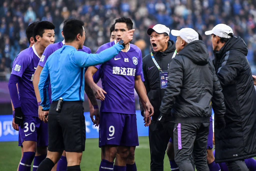 苏宁主场迎战泰达输球后反弹大胜的简单介绍 苏宁主场迎战泰达输球后反弹大胜的简单介绍