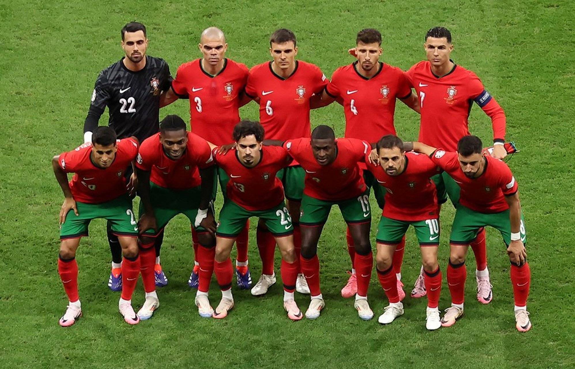 关于葡萄牙队完胜日本队,奥恰洛夫扛起全队的信息 关于葡萄牙队完胜日本队,奥恰洛夫扛起全队的信息