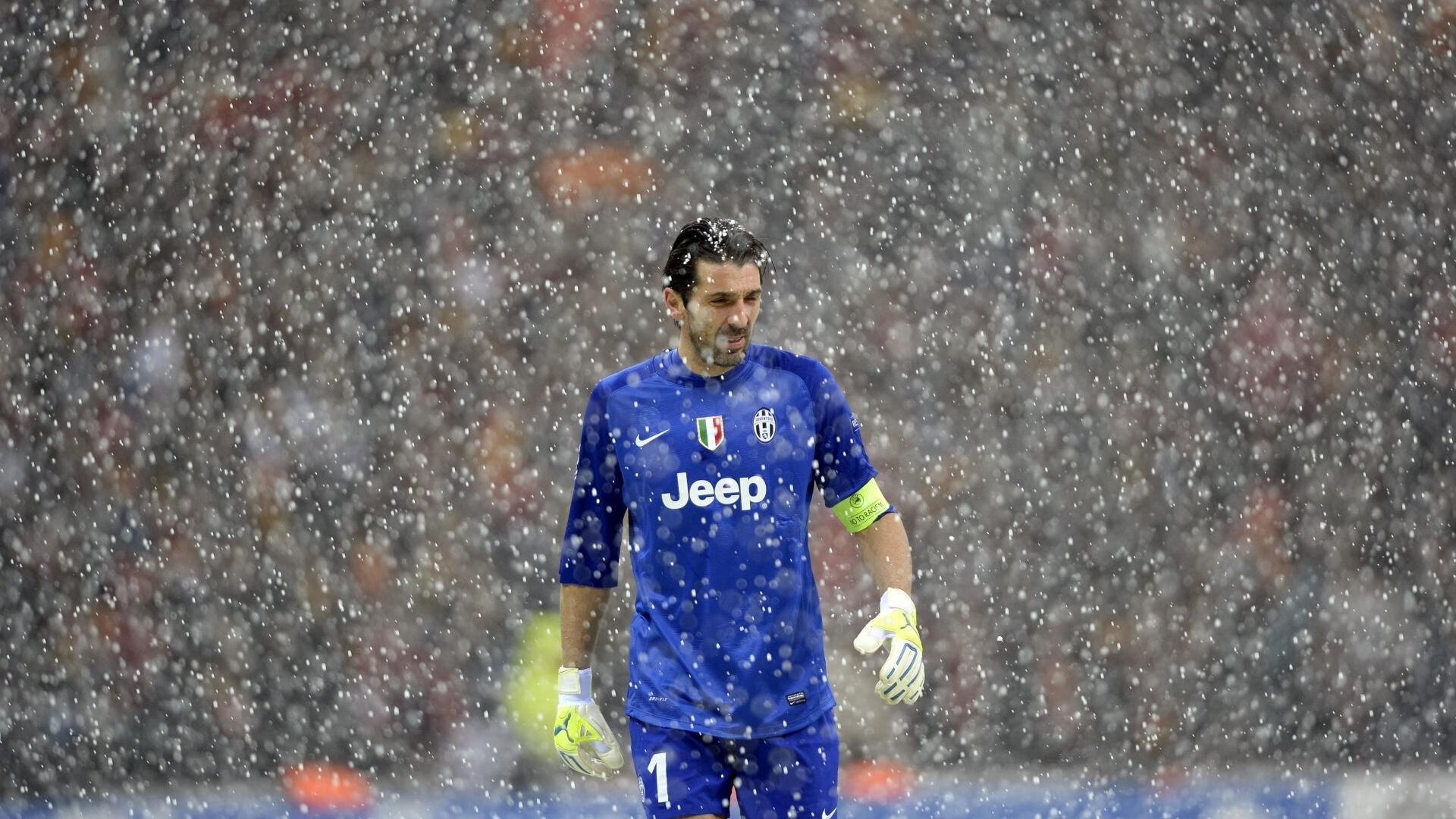 这是一个非常具有想象力和冲击力的设定。在现实世界中,印度足球与塞尔维亚的差距巨大,但唯一性恰恰可以通过这种强烈的反差与戏剧性来实现